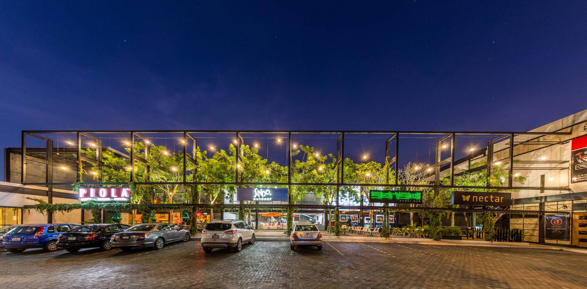 Plaza Jardin
