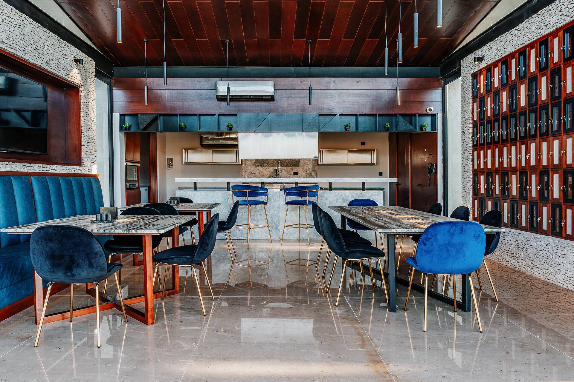 Única Living